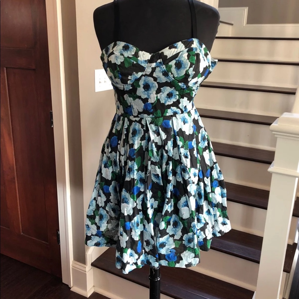 Floral B.B. Dakota optional strap dress